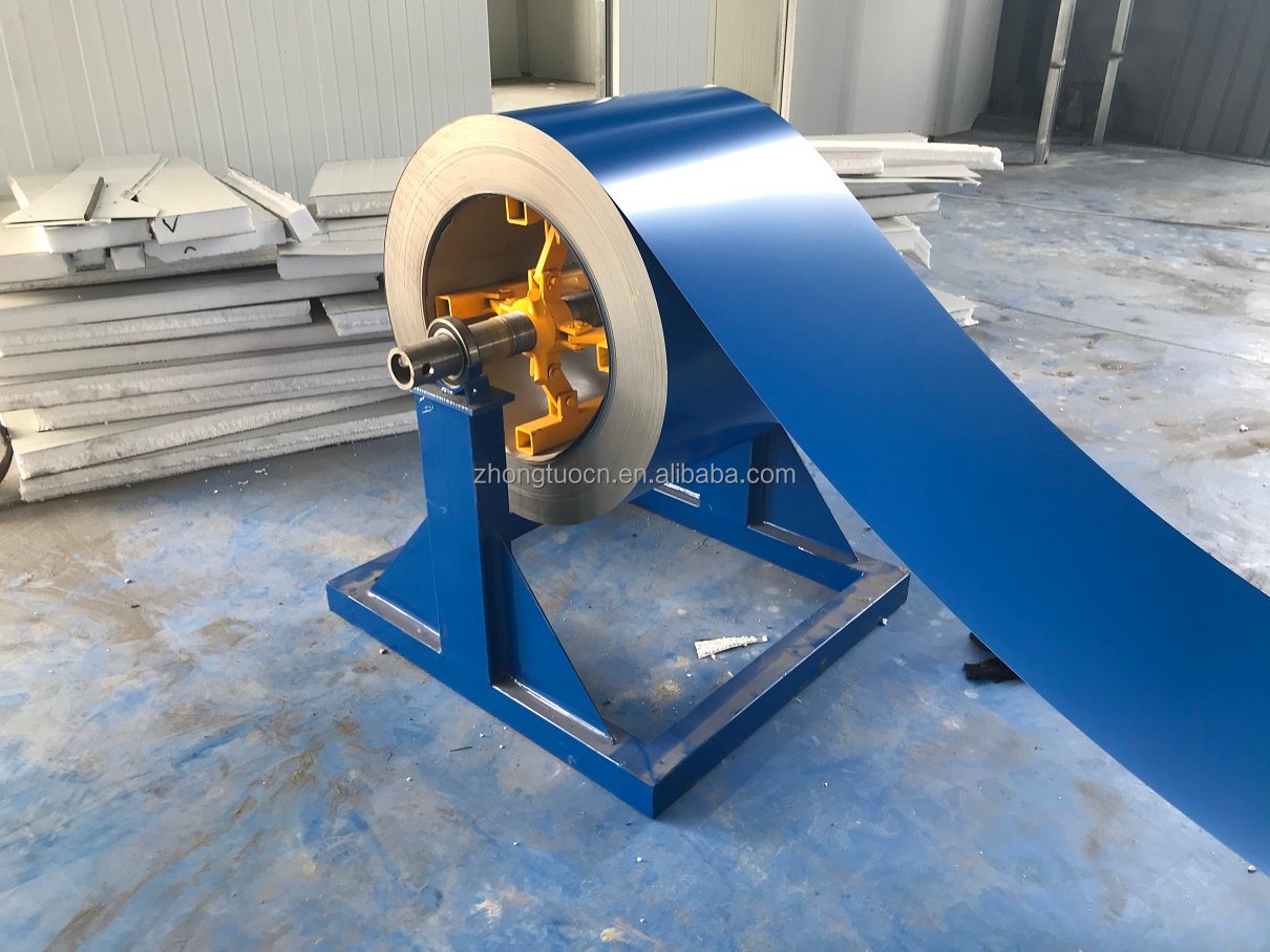 Ridge making machine for metal roof